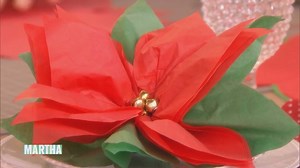 59K views · 585 reactions | Martha demonstrates how to add a little extra beauty to your holiday table. Plus, these place cards enclose a take-home treat that dinner guests will love! https://trib.al/ckEIE5C | Martha Stewart | Facebook