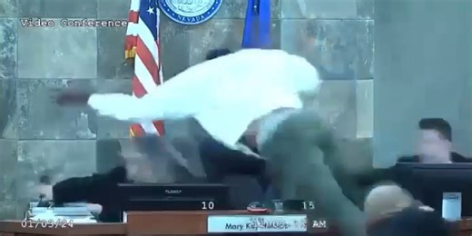 Man jumps over bench, attacks court judge during sentencing hearing