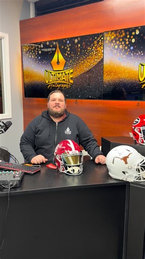Check out the amazing signed sports memorabilia that @kamenentchev pulled during our breaks today! Tune in every day at 9 a.m., 12, 3 and 6 p.m. CT for more fire! Buy in here: https://ultimate-autographs.com/pages/live-break #rolltide #miamihurricanes #oregonducks #texaslonghorns #georgiabulldogs | Ultimate Autographs