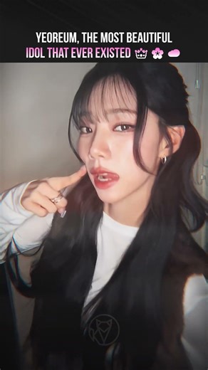 Yeoreum, the most beautiful idol that ever existed 👑🌸☁️ | WJSN overgoddess-modus challenge
