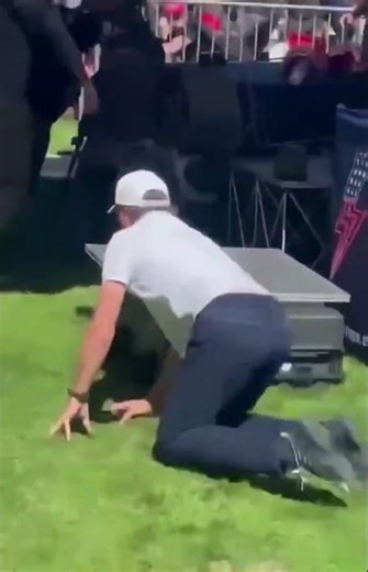 Rense presents evidence of BSM's role in CK murder https://rense.com/general98/Most_Photographed/