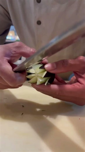 How to make a beautiful Eggplant decoration for food presentation 🌺 # #shortsfeed #food #simple