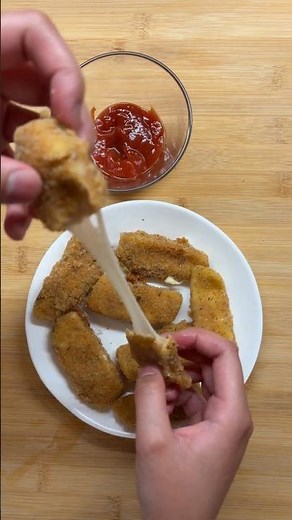 Crispy Homemade Mozzarella Sticks