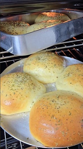 🔥 Homemade Oven-Baked Burger – better than diner burgers! 🍔🧀 #recipe #homemadebread