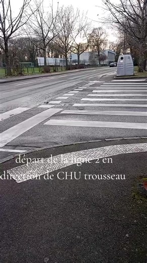 passage de la 2 avec les suspensions baisser à ra du sol mdr 😂😂#tours #transport #bus #francais🇨🇵🇨🇵🇨🇵🇨🇵🇨🇵🇨🇵