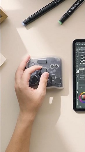 The Best Creative Console for Clip Studio Paint Artists - Both iPad & PC!