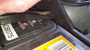 How to quickly check for a flat car battery with no tools! Easy!!