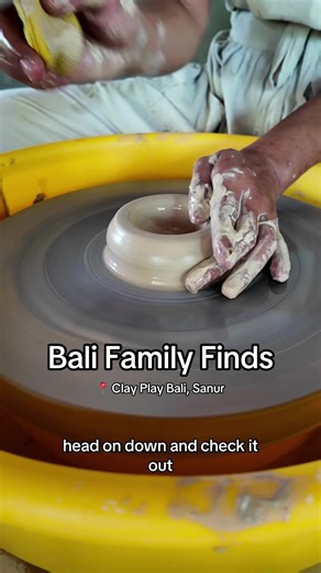 Had the best time with Lola at Clay Play Bali’s clay throwing workshop, hosted at Via Via café in Sanur while their studio is getting a makeover. Now, Lola’s set on a pottery wheel for her birthday! 🎨💫 😂 Great experience for the whole family and I can’t wait to visit the newly renovated studio for more Clay Play fun! Why are Bali activities so cool?! 😎 #ClayPlayBali #PotteryLove #BaliAdventures #balifamilyfinds