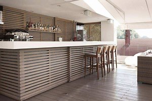 How to Build an Outdoor Bar - Follow 8 Steps