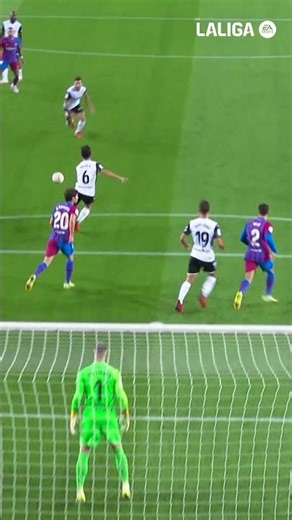 Gayà 🚀⚽ | VALENCIA CF