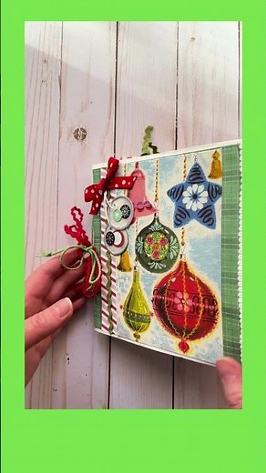 How To Make A Christmas Junk Journal for Beginners #craftygiveaway#shorts