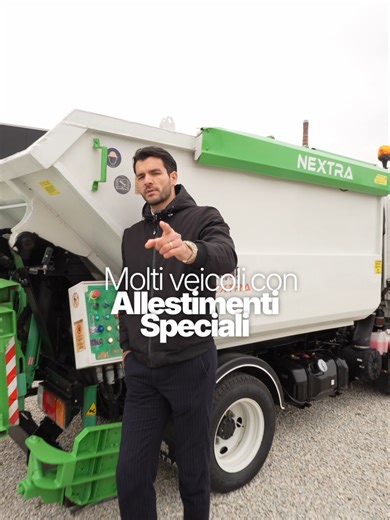 🤩​ Furgoni e veicoli con allestimenti speciali! Come questo Isuzu M21 del 2020 con 90.000 km allestito con vasca compattatore rifiuti! #sanminiato #veicolicommerciali #automodasrl #commercianti #furgone #allestito #isuzu2020