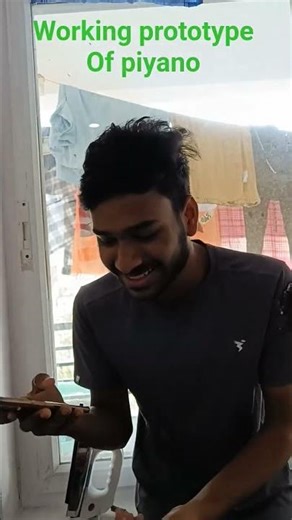 🎹 working prototype with banana , tone #arduino #happybirthday