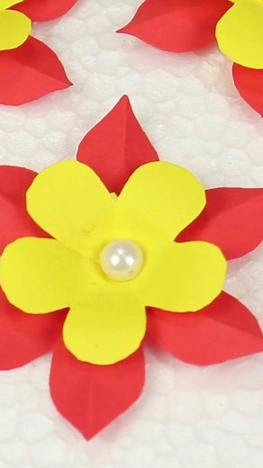 2.3K views | Easy Paper Flower Making #paperflower #papercrafts #diyflowers #schoolprojects #easycrafts #trending #explore | School Project Models & Crafts | Facebook