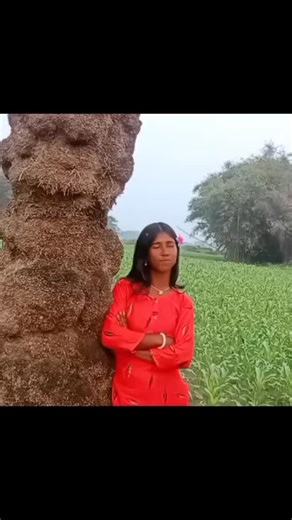 Khushi yadav on Instagram: "Dhadkan paran hum ta piya g k manile"