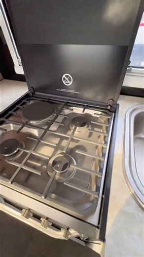 Off-Road Travel Trailer: Easy Setup, Built to Go Anywhere