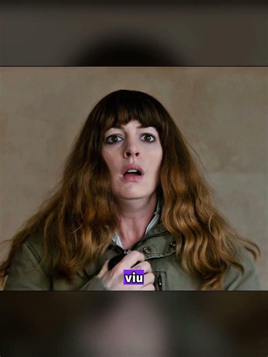 The woman saw the monster on TV sitting in a strange position and felt a strange familiarity