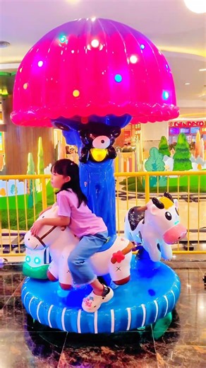 Komedi putar jamur pink led dan kuda kudaan mini ❤️ #shortfeed #shortsfeed #trending #shorts