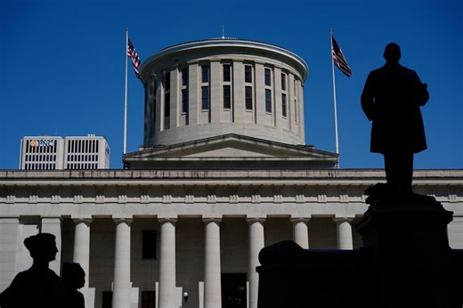 Bipartisan bill would add income limit to Ohio voucher program