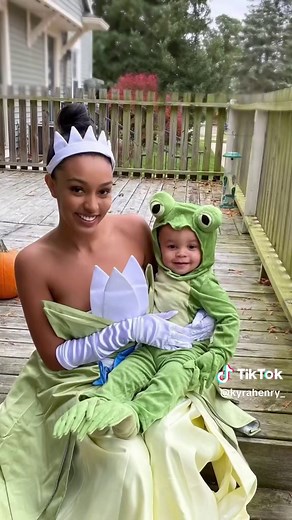 Princess Tiana Mom and Son Costume Ideas