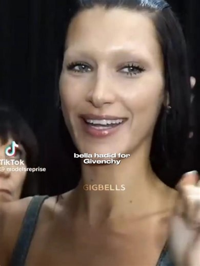 #bellahadid for #givenchy #gigbells #fashion #shorts #youtubeshorts #fyp #catwalktour