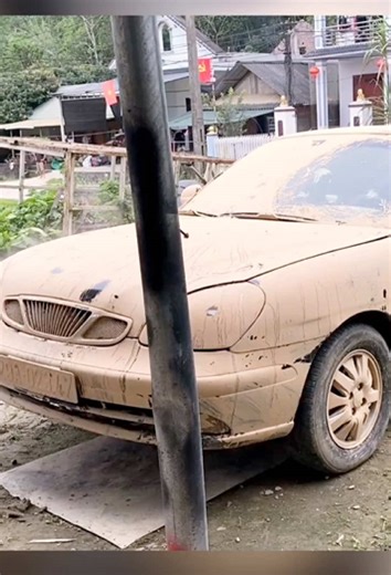 Expert Classic Car Restoration and Detailing Tips