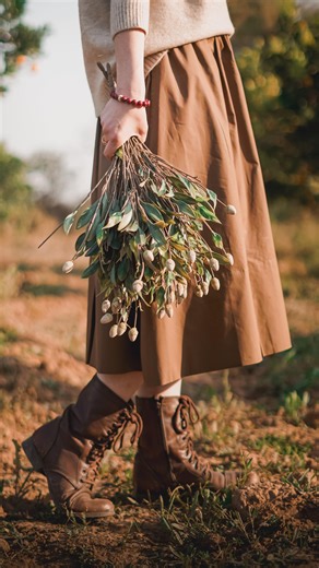 Muhammad Osama Asghar | Travel Influencer on Instagram: "40 minutes drive from Rawalpindi, this is a hidden farm. Ever went on a fruit shopping spree where you could actually pick your own fruit from the orchards? If you want to experience it, connect with @t.k_farms For more travel reels, filmmaking tips, and cinematic videos follow @osama_asghar Make sure to like, share, save and comment on my reel. #travelreels #beautifuldestinations #travellersofpakistan #farm #hotelsandresorts"