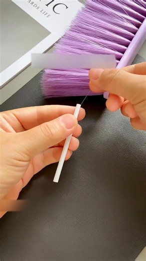 36K views · 219 reactions | Easy Way to Thread Needles #LifeHacks #DIYTricks #SmartIdeas #EverydaySolutions | Production Pulse | Facebook
