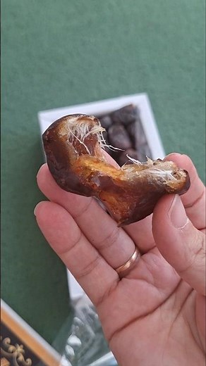 Satisfying Sticky Dates ASMR 😋