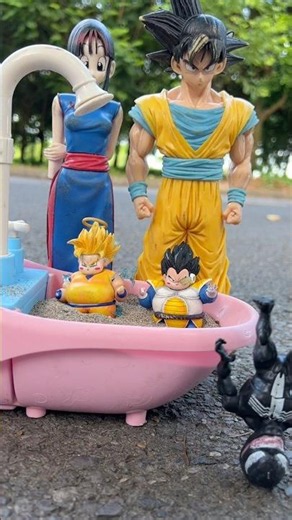 Goku And Vegeta Play In The Bath , Venom Stuck in the Rock