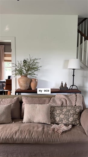 Create a meaningful space in your home✨ Easy to stick, remove, and re-stick. 💕 | Mixtiles