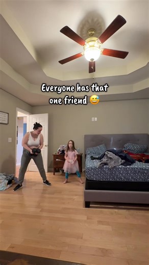 Erin Perkins on Instagram: "#motherhoodunfiltered #typesoffriends #typesofpeople #workout #comedy"
