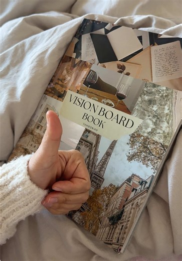 Create Your Dream Life with a Vision Board Book