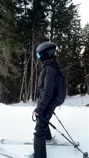 Thành quả ở trên núi 15 ngày trượt liên tục em đã thành skier của red line Thuỵ Sĩ roàii 😙