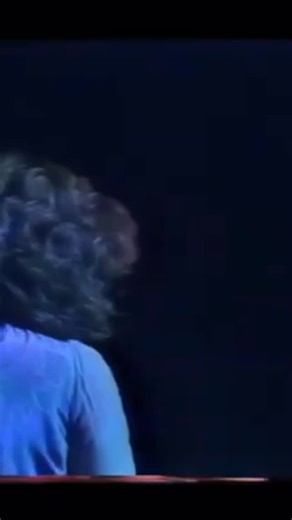 Peter Frampton Live Kingdom, Seattle, WA June 27, 1977 “I’m in You” is the hit song released by Peter Frampton as a single from his album I’m in You, released in 1977. The song is Frampton’s biggest hit on charts around the world. It rose to No. 2 on the US Billboard Hot 100 for 3 weeks (having been denied the No. 1 spot by Andy Gibb’s “I Just Want to Be Your Everything”) and No. 1 on the Cash Box Top 100 and in Canada. The song is about Frampton being recently separated from his first wife, the