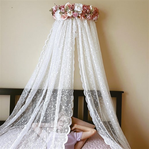 Floral Bed Canopy Crown – Romantic Bedroom & Teen Room Decor Artificial Flowers, Lace Canopy - Etsy