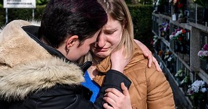 Zus van per ongeluk doodgeschoten metaaldetectorist praat voor het eerst: “Heel België was precies op de hoogte van wat er was gebeurd, behalve wij als familie”