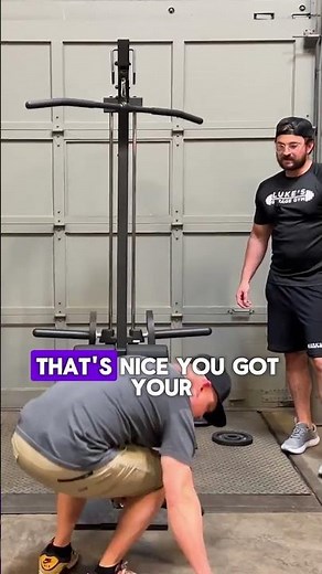 ‪@LukesGarageGym‬checks out the new Body-Solid GLM85B Lat Machine and its many features/functions!