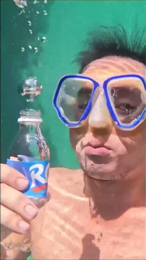 Burp RC Cola vs Root Beer Underwater