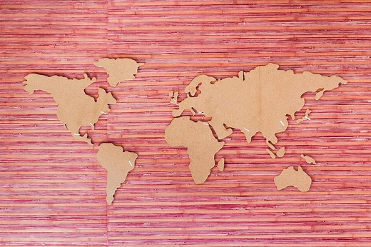 Global Value Chain Governance in the MNE: A Dynamic Hierarchy Perspective