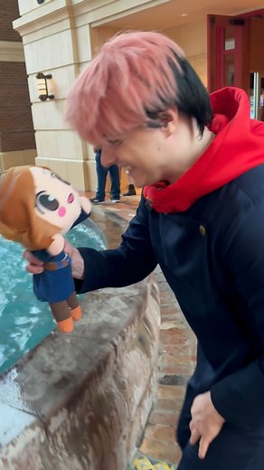 WholeWheatPete on Instagram: "Never drowning a Nobara plushie again 😭 . . . #anime #jujutsukaisen #itadori #nobara #jjk #jujutsukaisenanime #cosplay #weebcon #animememes"