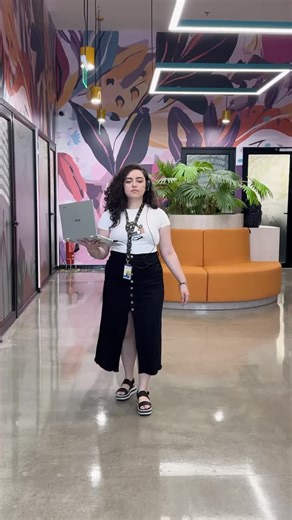 TaskUs Mexico on Instagram: "TaskUs Starter Pack: 🎒 💻 Work mode: ON ☕ Coffee: Always full 💜 Vibes: Ridiculously Good #TaskUs #StarterPack #TaskUsColombia #LifeAtTaskUs #RidiculouakyGoodCulture"