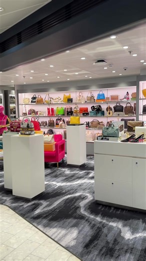 Fashionphile's Bold Arrival on Virgin Voyages