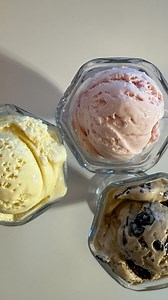 Your winter favorites are officially here! ❄️ 💛 Egg Nog 🍬 Peppermint ☕ Espresso Caramel Chip Let the holiday cravings begin, visit your nearest Oberweis today! | Oberweis