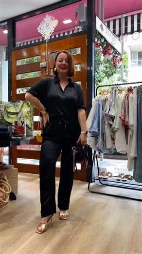 Styling Guide - Suzie Palmer on Instagram: "From Work to Dinner Made Easy ✨ Who says you need a full wardrobe change to go from work to an evening event? Make it easy on yourself—plan ahead! Today, all I need to do is swap my cute sneakers for gold heels, unbutton a couple buttons on my shirt and Im ready to go. Simple, effortless, and stress-free. 💃 Pro tip: Think accessories, shoes, and small tweaks—they can totally transform your look without the panic of a full outfit change. These are the