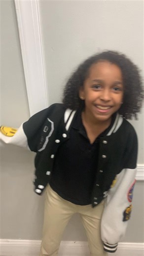 She so funny and so beautiful all we do is laugh and joke around I was a little sad but some how she always make things better and don’t even know it 💜💜💜💜 | Handy Woods