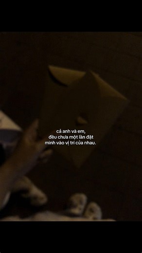 Video của e tem (@ahi.htuw_) với bản nhạc som original - biebs