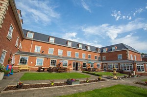 Residential & Respite Care Newark & Nottingham | Southwell Court Care Home
