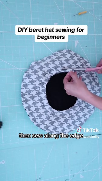How to sew a simple beret for beginners #fyp #sew #sewingtutorial #sewingtiktok #sewingdiy #sewingtips #sewinghacks #diy #sewingtechniques #sewingforbeginners #tutorial #howto #handmade
