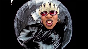 Missy Elliott, "The Rain (Supa Dupa Fly)" - Rolling Stone Australia